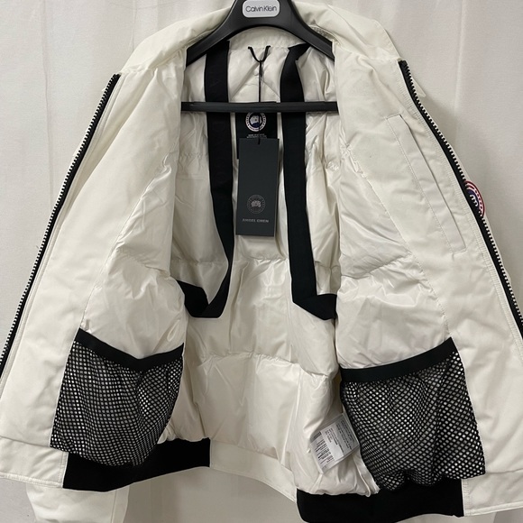 NWT Canada Goose x Angel Chen Arxan Bomber Jacket in White Mens Size Large - Picture 11 of 16